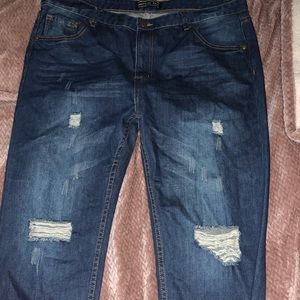 Blue boyfriend jeans